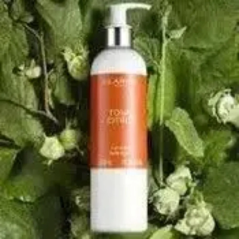 🍊 Clarins Tonic Citrus Body Lotion – 10 oz / 300 mL | Brand New